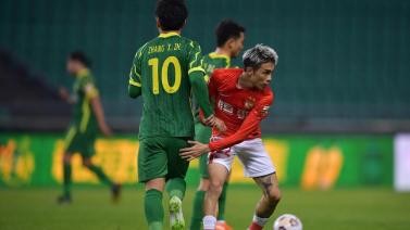 中超-张玉宁头槌绝杀 北京国安1-0胜q州?>
        <p class='ph_title'>中超-张玉宁头槌绝杀 北京国安1-0胜q州?/p>
        <p class='ph_time'>2021-12-14</p>
      </a>
    </li>
                <li>
      <a href=